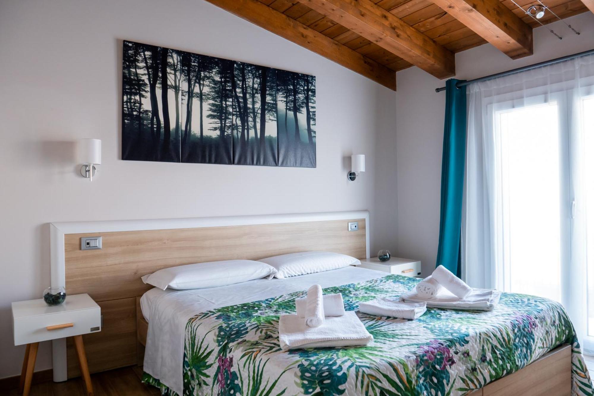 Il Beccaria Relais B&B Fondi Eksteriør bilde